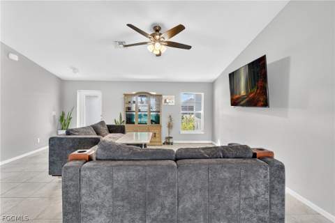 403 NW 17th Ter, Cape Coral FL - photo 19 of 50