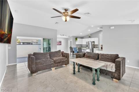 403 NW 17th Ter, Cape Coral FL - photo 20 of 50