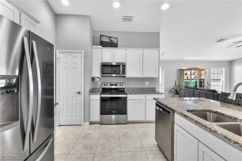 403 NW 17th Ter, Cape Coral FL - photo 24 of 50