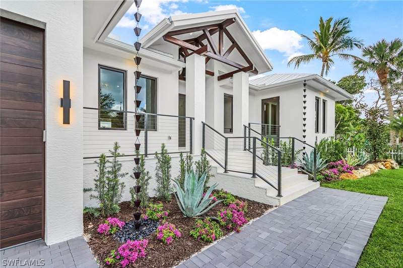4 bedroom SingleFamilyResidence at 2393 Longboat Dr, Coconut River, Naples — photo 3