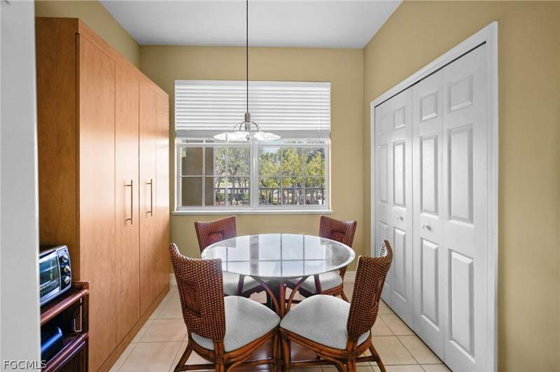 2 bedroom Condominium at 10720 Ravenna Way 203, Ravenna, Fort Myers — photo 5