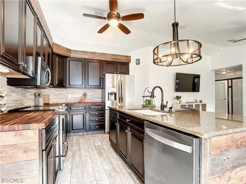2511 6th St NW, Naples FL - photo 14 of 39