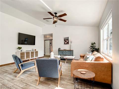 2511 6th St NW, Naples FL - photo 16 of 39