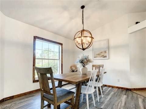 2511 6th St NW, Naples FL - photo 6 of 39