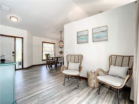 2511 6th St NW, Naples FL - photo 8 of 39
