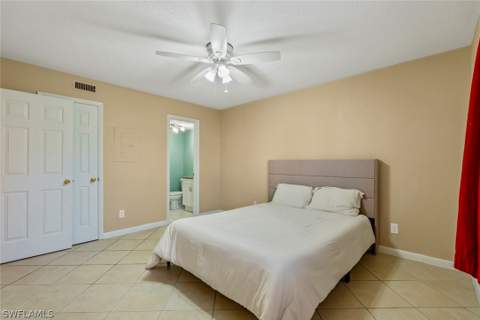4629 Bayshore Dr J3, Naples FL - photo 14 of 30
