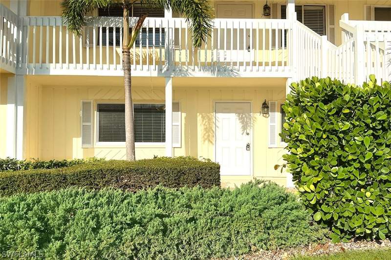 2 bedroom Condominium at 4629 Bayshore Dr J3, Abaco Bay, Naples — photo 2