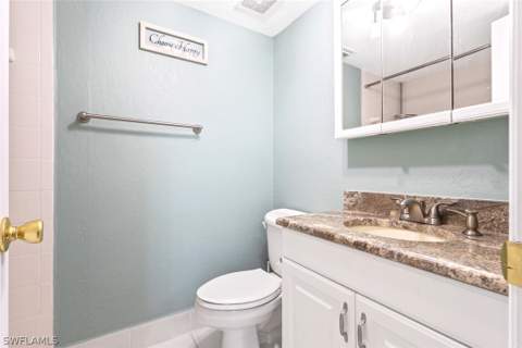 4629 Bayshore Dr J3, Naples FL - photo 20 of 30