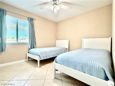 4629 Bayshore Dr J3, Naples FL - photo 21 of 30