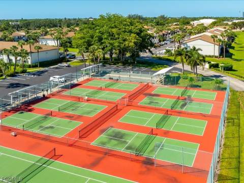 4200 Looking Glass Ln 4204, Naples FL - photo 14 of 15