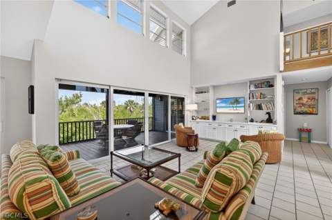 4209 Old Banyan Way, Sanibel FL - photo 6 of 40