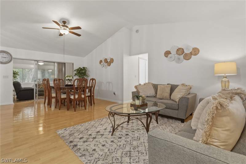 3 bedroom SingleFamilyResidence at 219 SE 16th Ter, Cape Coral, Cape Coral — photo 4