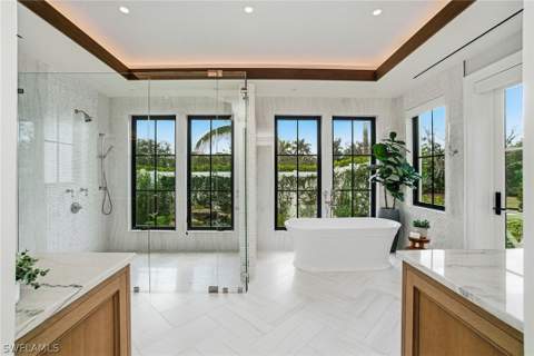325 Cocohatchee Blvd, Naples FL - photo 16 of 38