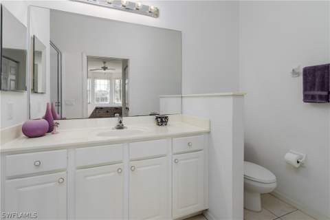3972 Bishopwood Ct E 2-203, Naples FL - photo 17 of 37