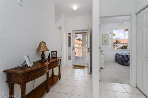 3972 Bishopwood Ct E 2-203, Naples FL - photo 6 of 37