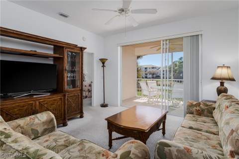 3972 Bishopwood Ct E 2-203, Naples FL - photo 8 of 37