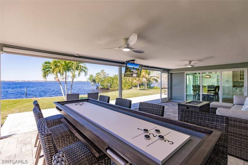 4 bedroom SingleFamilyResidence at 138 Riverview RD, CORAL PARK, Fort Myers — photo 3