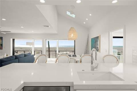 19 Beach Homes, Captiva FL - photo 11 of 49