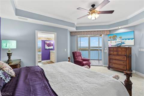 4183 Bay Beach Ln 374, Fort Myers Beach FL - photo 10 of 33