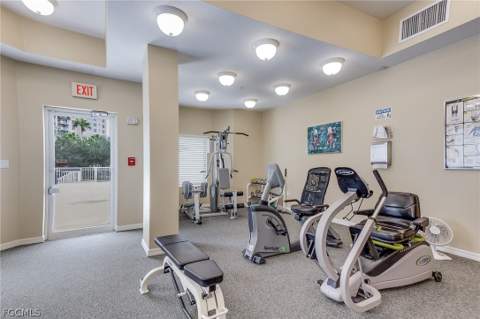 4183 Bay Beach Ln 374, Fort Myers Beach FL - photo 19 of 33
