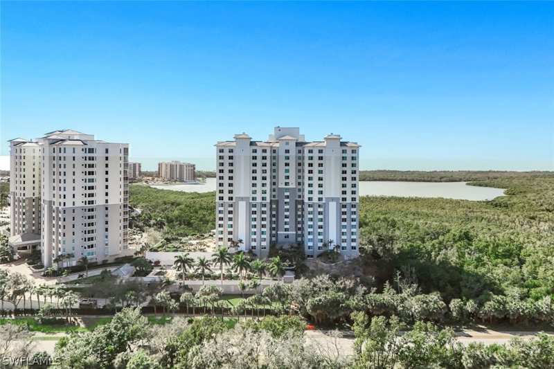 3 bedroom Condominium at 265 Indies Way T02, Grande Geneva, Naples — photo 1