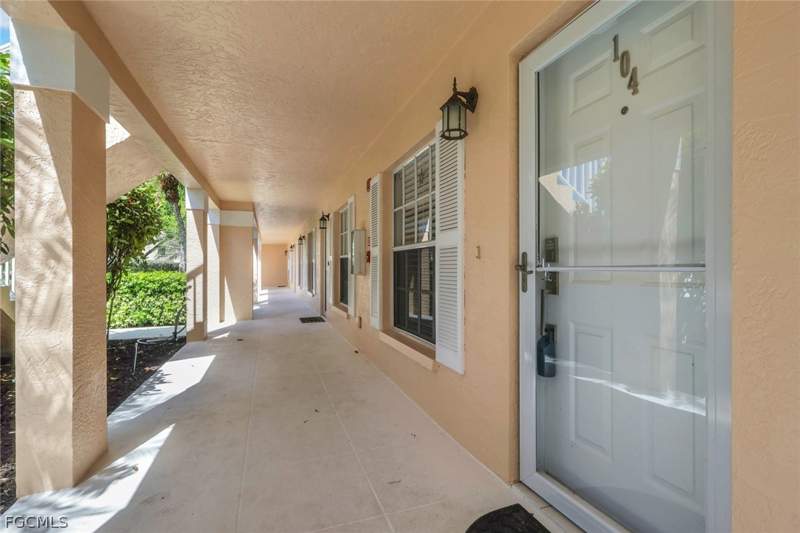 2 bedroom Condominium at 773 Wiggins Lake Dr 104, Wiggins Lakes And Preserves, Naples — photo 5