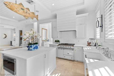 901 10th Ave S, Naples FL - photo 12 of 50