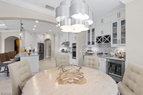16391 Viansa Way 101, Naples FL - photo 13 of 49