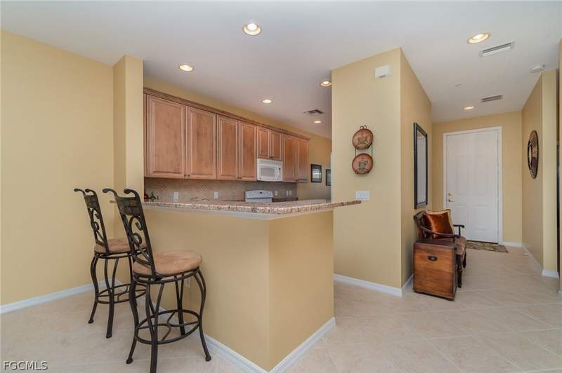 2 bedroom Condominium at 14531 Abaco Lakes Dr 103, Sonsette, Fort Myers — photo 4