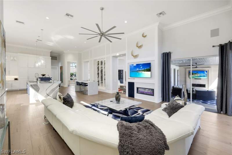 4 bedroom SingleFamilyResidence at 12924 Bald Cypress Ln, Quail Creek, Naples — photo 5