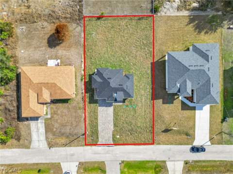 2607 41st St W, Lehigh Acres FL - photo 12 of 29