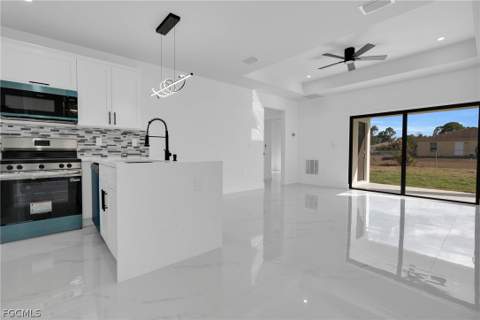 2607 41st St W, Lehigh Acres FL - photo 14 of 29