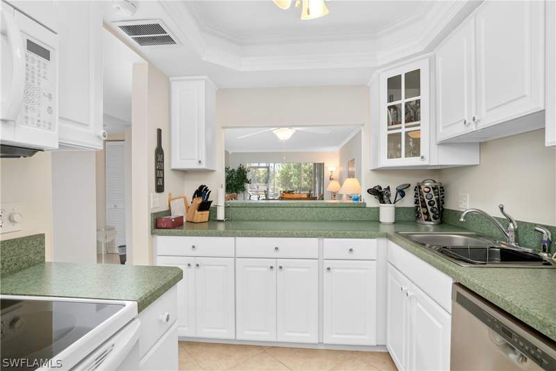 2 bedroom Condominium at 3100 Binnacle Dr 104, Portside Club, Naples — photo 4
