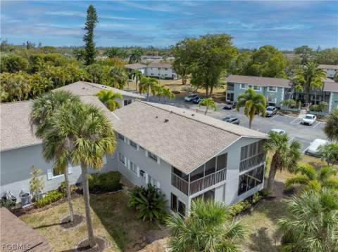 8141 Country Rd 202, Fort Myers FL - photo 8 of 22