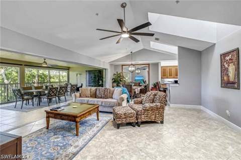 760 Waterford Dr 303, Naples FL - photo 12 of 20