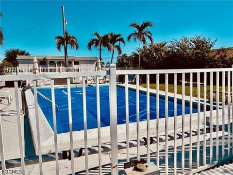 4802 Tudor Dr 202, Cape Coral FL - photo 23 of 24