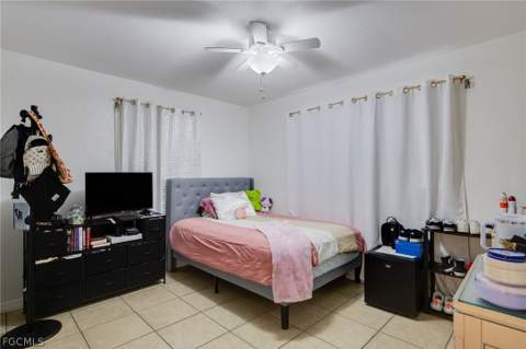 1652 Jamestown Ct, Fort Myers FL - photo 9 of 18