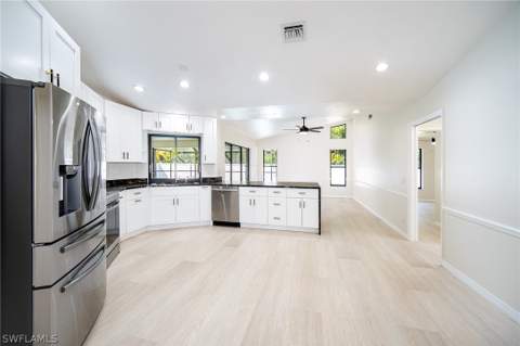 10731 Regent Cir, Naples FL - photo 14 of 35