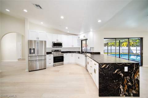 10731 Regent Cir, Naples FL - photo 16 of 35