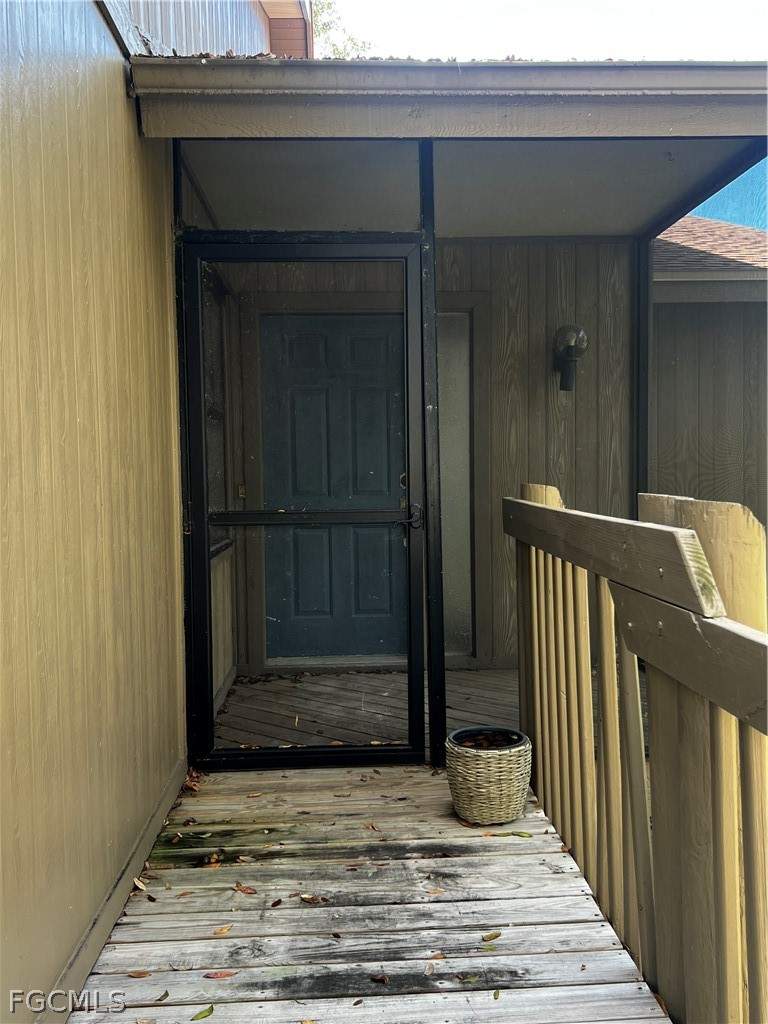 2 bedroom Attached at 17803 Port Boca Cir, Island Park Village, Fort Myers — photo 3