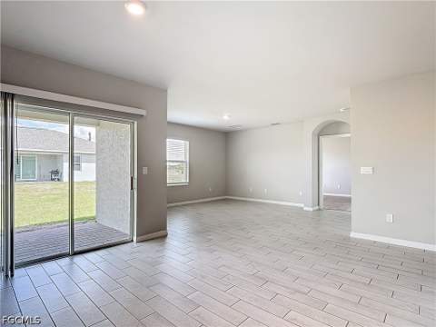 524 Glendale Ave, Labelle FL - photo 16 of 32
