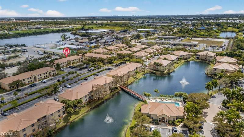 3 bedroom Condominium at 15441 Bellamar Cir 1123, Bellamar, Fort Myers — photo 4