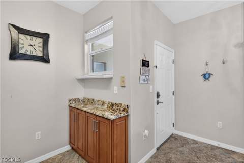 15441 Bellamar Cir 1123, Fort Myers FL - photo 8 of 29
