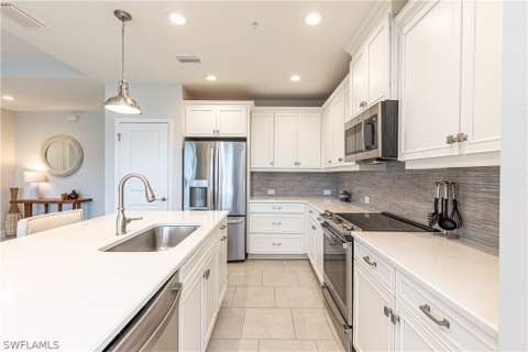 2561 Seychelles Dr 304, Naples FL - photo 15 of 34