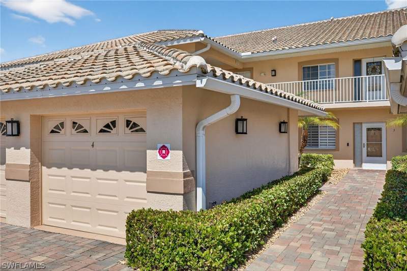 2 bedroom Condominium at 9009 Michael Cir 4, Ruby At Sunstone, Naples — photo 1