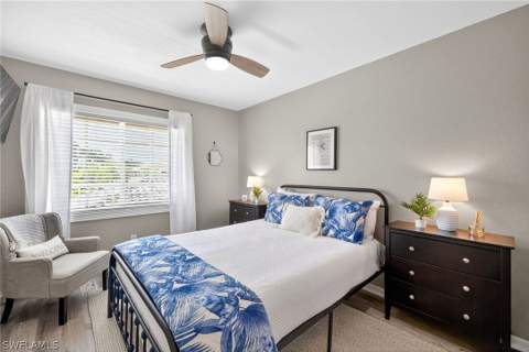 9009 Michael Cir 4, Naples FL - photo 21 of 34