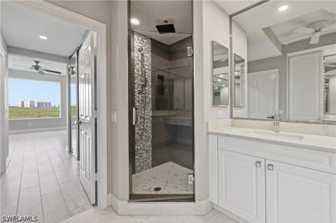 425 Cove Tower Dr 703, Naples FL - photo 21 of 44