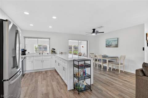 1305 SE 29th Ter, Cape Coral FL - photo 13 of 50