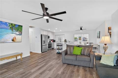 1305 SE 29th Ter, Cape Coral FL - photo 6 of 50
