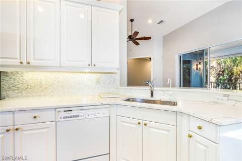 19091 Ridgepoint Dr 202, Estero FL - photo 6 of 50